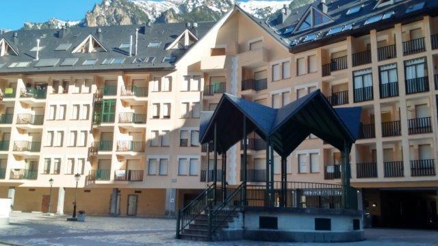 Vivienda Turistica Pirineos XXI Apartment Canfranc Ruang foto